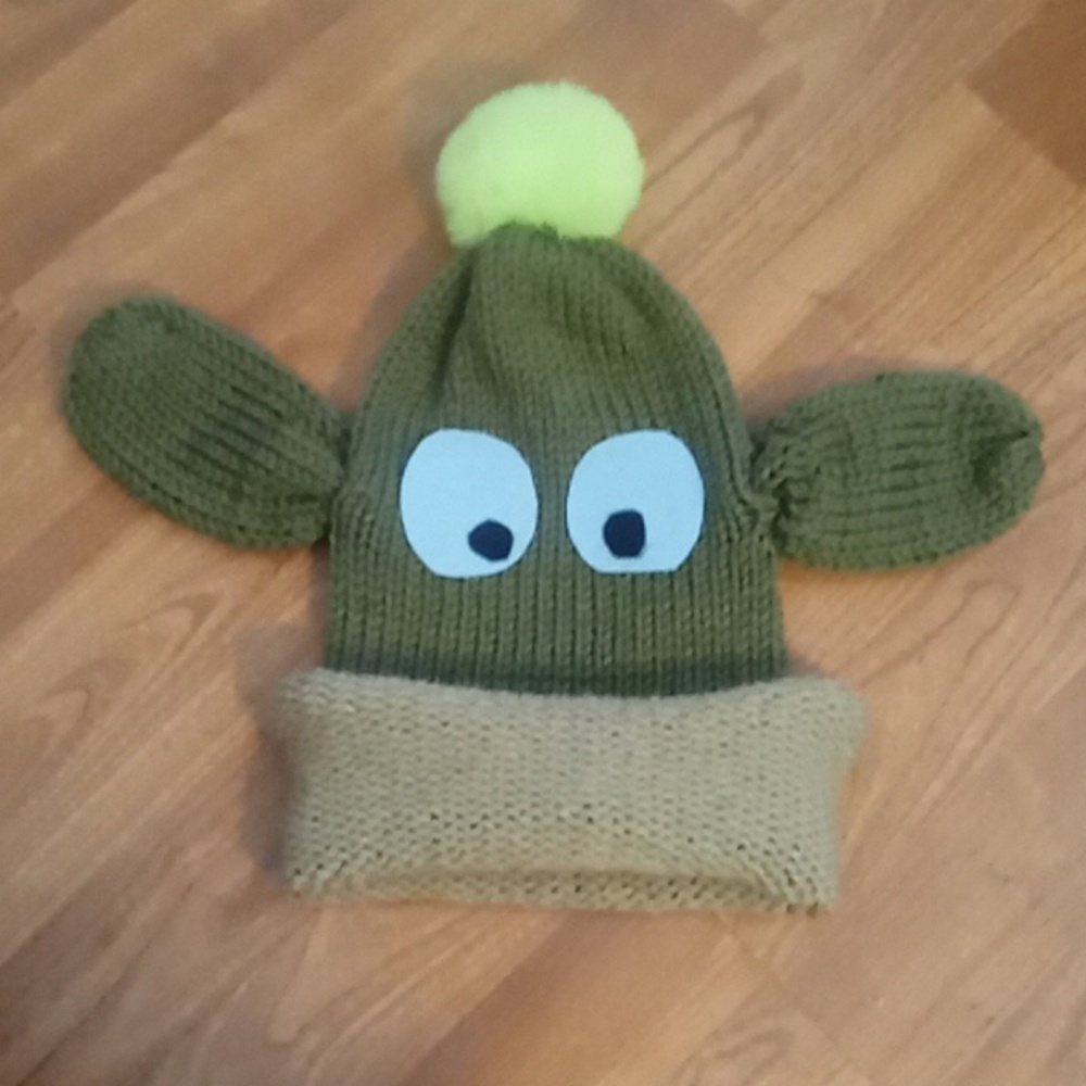 Adults kids teen Pom-Pom Beanie Froggy hat with face funny whimsical character